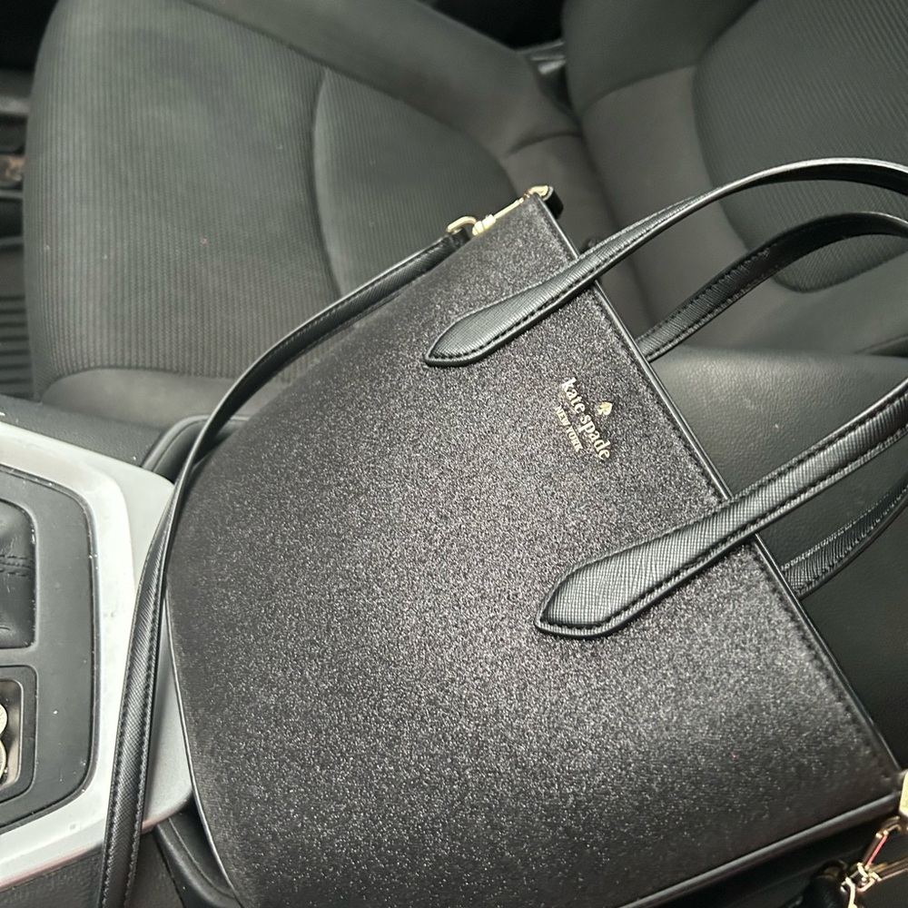 Kate spade shoulder bag, only used once - Picture 3 of 5